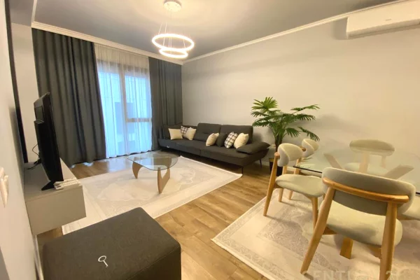 Shtepi me qera Apartament ne Tirane, 2+1, Mobilimi E mobiluar, Pagesa 1,500  Euro.