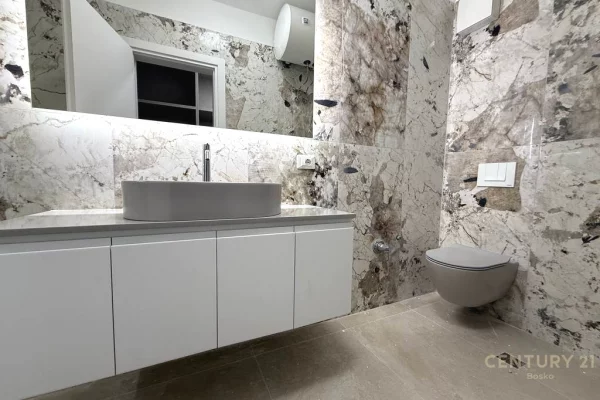 Appartamento in vendita a Tirana 3+1, Arredato