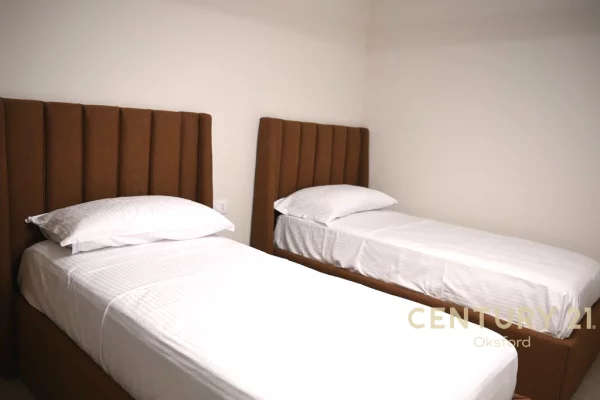 Appartamento in vendita a Tirana 2+1, Arredato