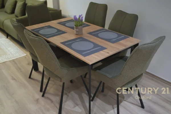 Appartamento in vendita a Tirana 2+1, Arredato