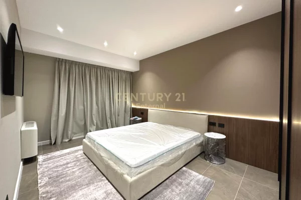 Shtepi me qera Apartament ne Tirane, 2+1, Mobilimi E mobiluar, Pagesa 2,200  Euro.