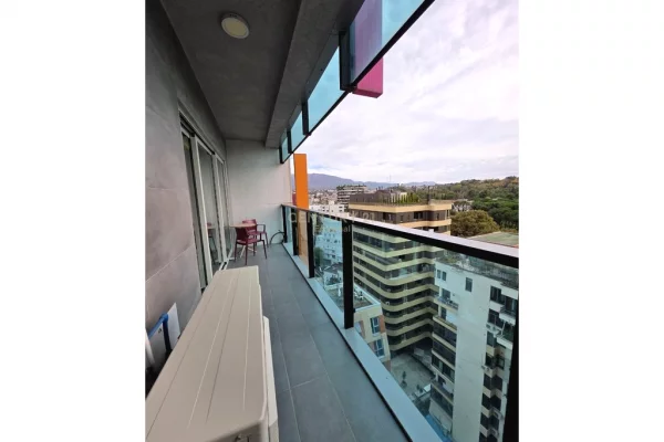 Shtepi me qera Apartament ne Tirane, 2+1, Mobilimi E mobiluar, Pagesa 2,200  Euro.