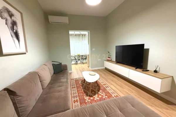 Shtepi me qera 2+1 ne Tirane - 600 Euro