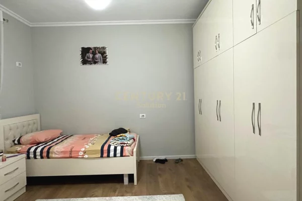 Shtepi me qera Apartament ne Tirane, 2+1, Mobilimi E mobiluar, Pagesa 600  Euro.