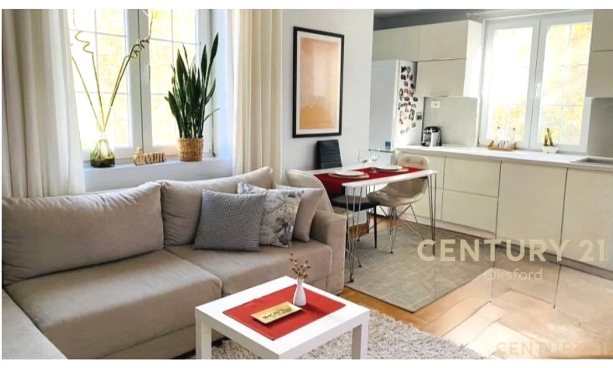 Shtepi me qera Apartament ne Tirane, 2+1, Mobilimi E mobiluar, Pagesa 650  Euro.