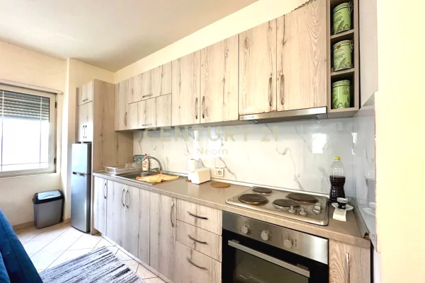 Shtepi me qera Apartament ne Tirane, 2+1, Mobilimi E mobiluar, Pagesa 600  Euro.