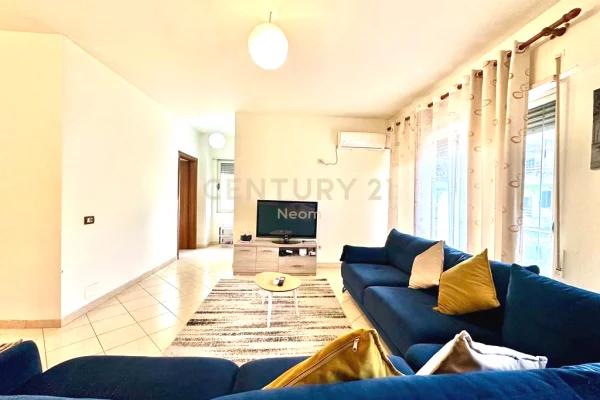 Shtepi me qera Apartament ne Tirane, 2+1, Mobilimi E mobiluar, Pagesa 600  Euro.