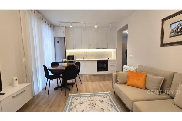 Shtepi me qera Apartament ne Tirane, 2+1, Mobilimi E mobiluar, Pagesa 850  Euro.