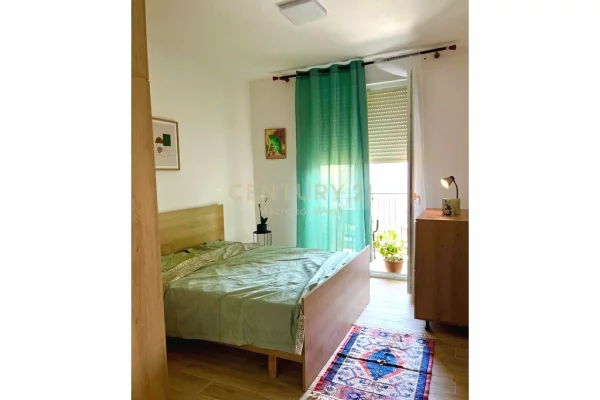 Shtepi me qera Apartament ne Tirane, 1+1, Mobilimi E mobiluar, Pagesa 550  Euro.