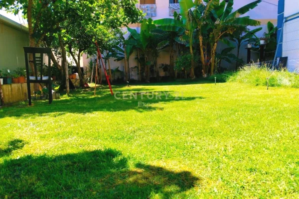 Casa privata/Indipendente in vendita a Tirana 2+1, Arredato