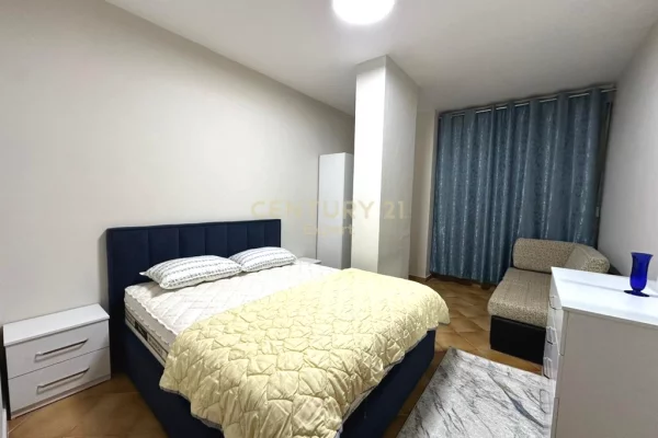 Shtepi me qera Apartament ne Tirane, 1+1, Mobilimi E mobiluar, Pagesa 700  Euro.