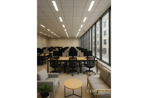 SHESIM GODINE KOMERCIALE 4-KATESHE NE QENDER TE XHAMLLIKUT