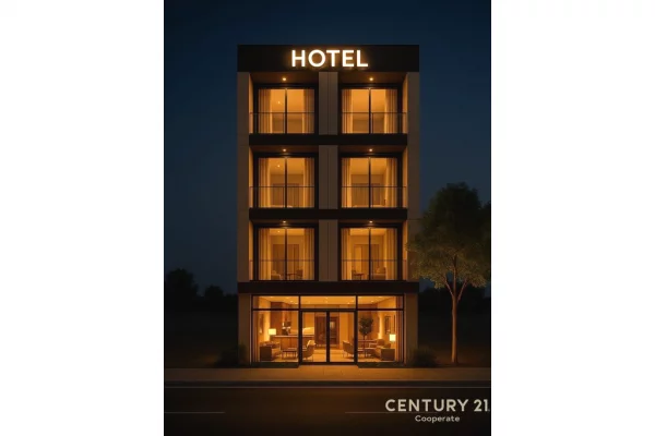 SHESIM GODINE KOMERCIALE 4-KATESHE NE QENDER TE XHAMLLIKUT