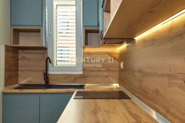 Shtepi me qera Apartament ne Tirane, 1+1, Mobilimi E mobiluar, Pagesa 750  Euro.