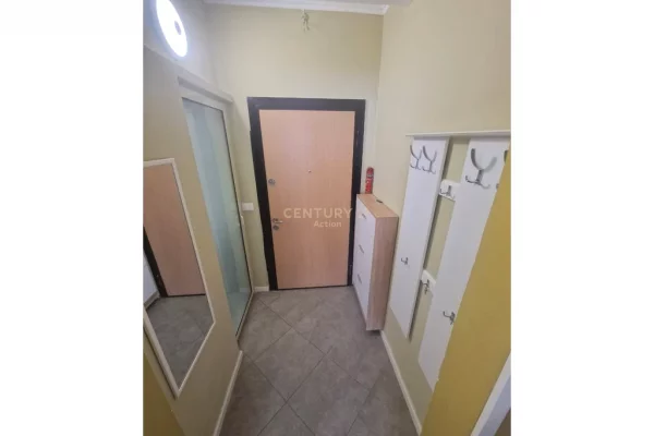 Shtepi me qera Apartament ne Tirane, 2+1, Mobilimi E mobiluar, Pagesa 700  Euro.
