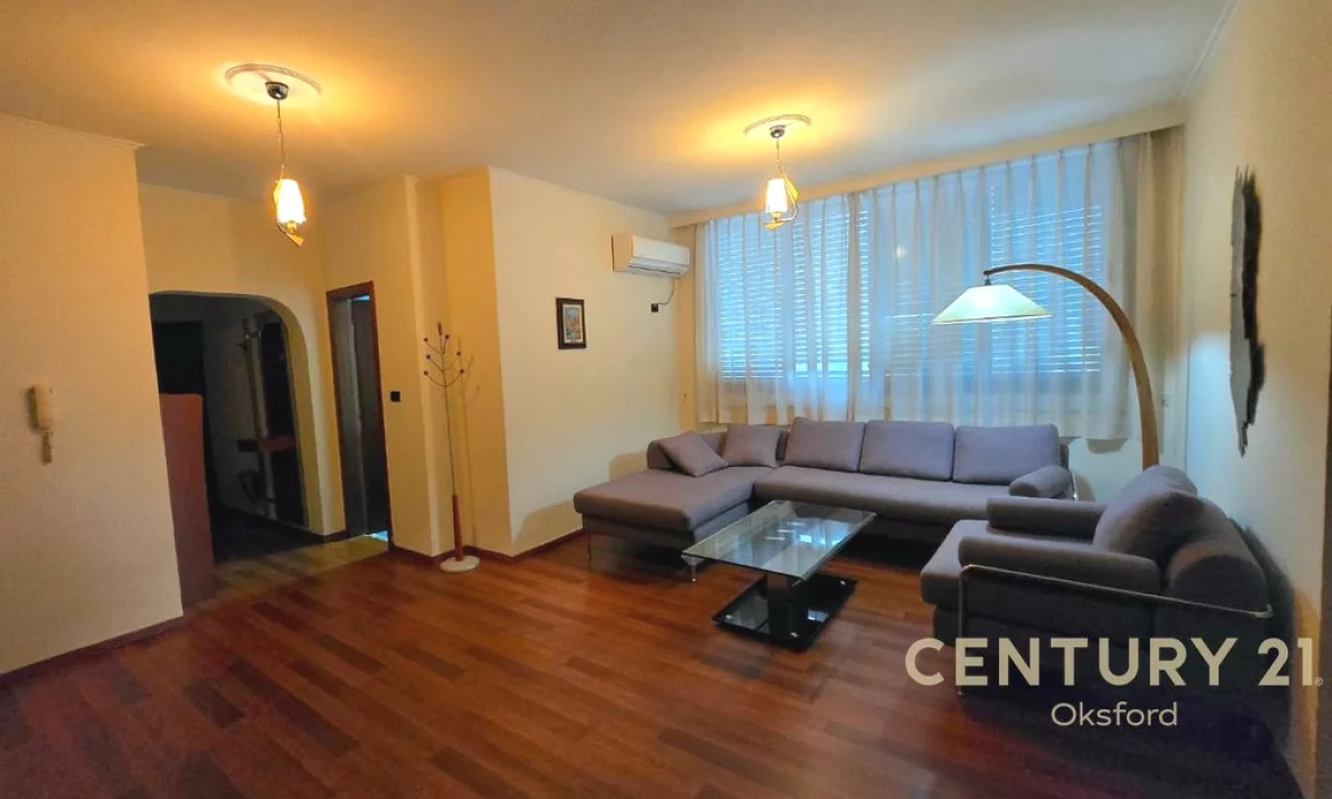 Shtepi me qera Apartament ne Tirane, 2+1, Mobilimi E mobiluar, Pagesa 1,300  Euro.