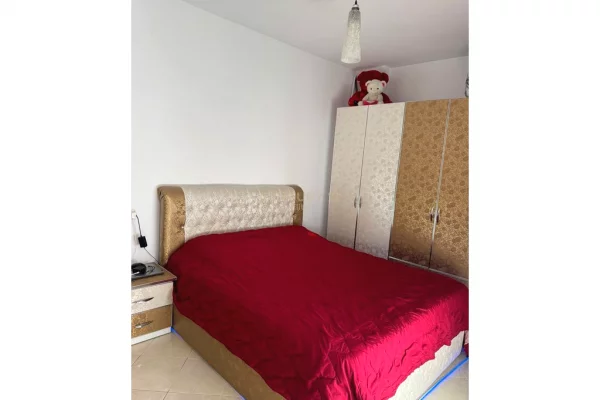 Appartamento in vendita a Tirana 2+1, Arredato