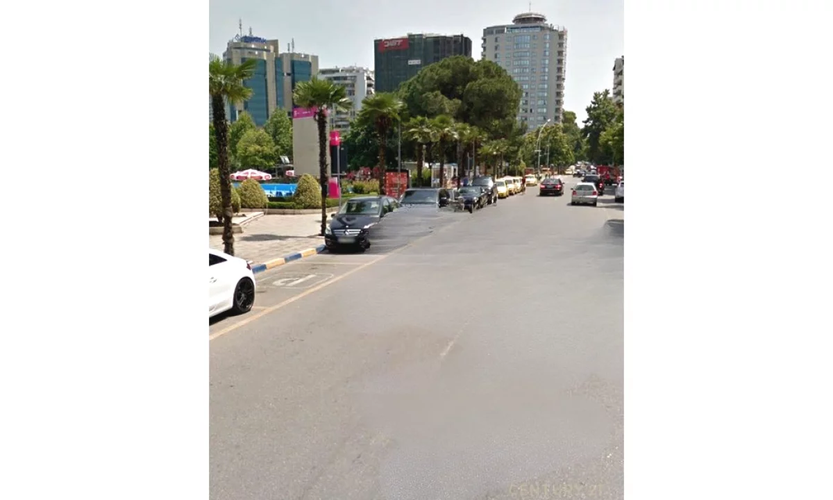 Dyqan dublex per shitje ne zonen e Taiwan-it!