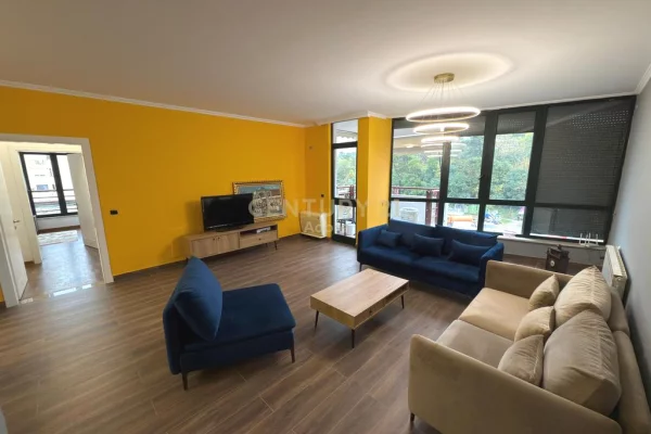 House for Rent 2+1 in Tirana - 1,600 Euro