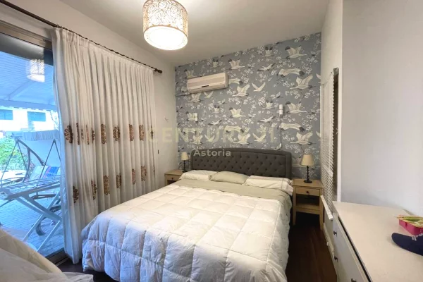 Shtepi ne shitje Apartament ne Durres, 2+1, Mobilimi E mobiluar, Pagesa 187,000  Euro.