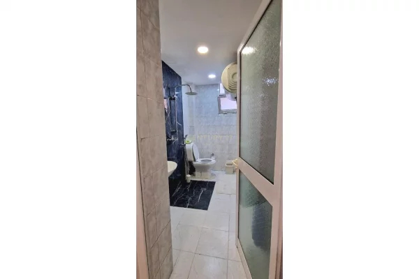 Shtepi me qera Apartament ne Tirane, 2+1, Mobilimi E mobiluar, Pagesa 800  Euro.