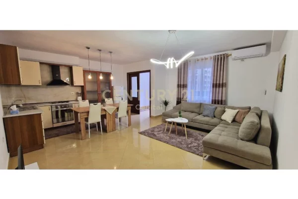 House for Rent 2+1 in Tirana - 800 Euro