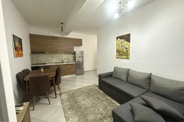 Casa in vendita 1+1 a Tirana - 115,000 Euro