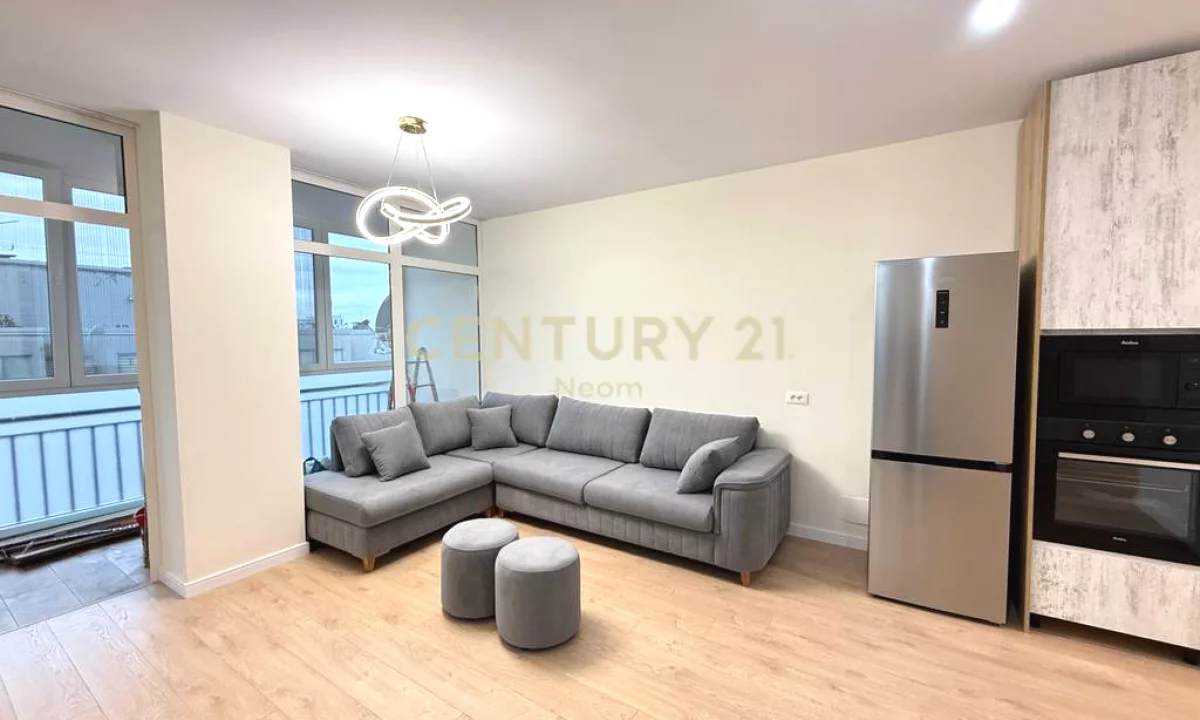 Shtepi me qera Apartament ne Tirane, 2+1, Mobilimi E mobiluar, Pagesa 950  Euro.