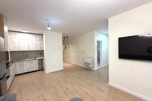 Shtepi me qera Apartament ne Tirane, 2+1, Mobilimi E mobiluar, Pagesa 950  Euro.