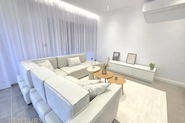 Shtepi me qera Apartament ne Tirane, 3+1, Mobilimi E mobiluar, Pagesa 1,700  Euro.