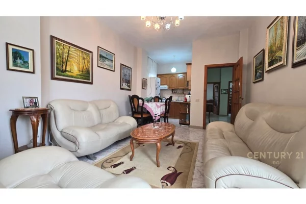 House for Rent 3+1 in Tirana - 650 Euro