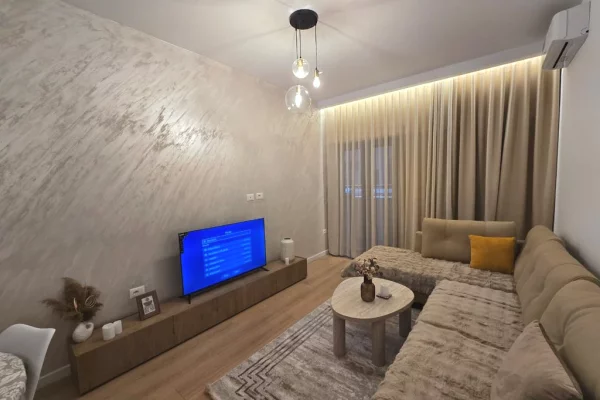 House for Rent 2+1 in Tirana - 1,500 Euro