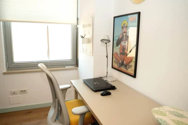 Shtepi me qera Apartament ne Tirane, 3+1, Mobilimi E mobiluar, Pagesa 1,600  Euro.