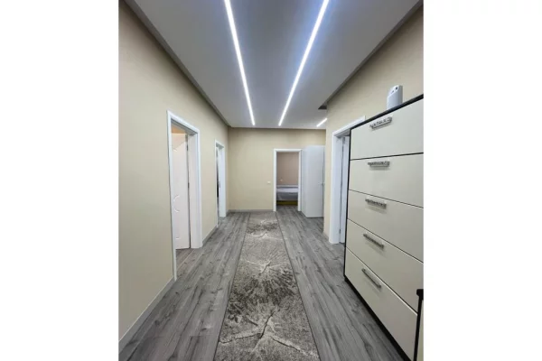 Shtepi me qera Apartament ne Tirane, 3+1, Mobilimi E mobiluar, Pagesa 800  Euro.