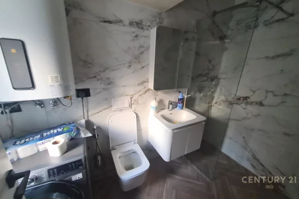 Shtepi me qera Apartament ne Tirane, 1+1, Mobilimi E mobiluar, Pagesa 600  Euro.