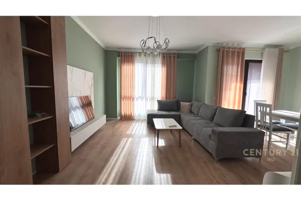 Shtepi me qera Apartament ne Tirane, 2+1, Mobilimi E mobiluar, Pagesa 1,100  Euro.