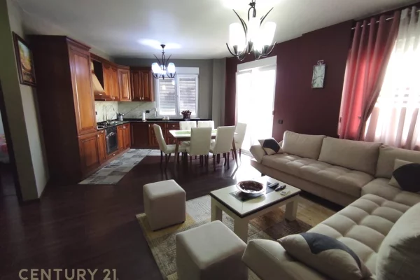 Shtepi me qera Apartament ne Tirane, 2+1, Mobilimi E mobiluar, Pagesa 950  Euro.