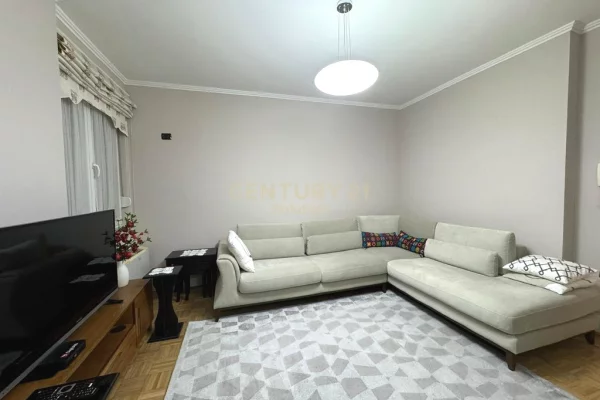 House for Rent 2+1 in Tirana - 1,000 Euro