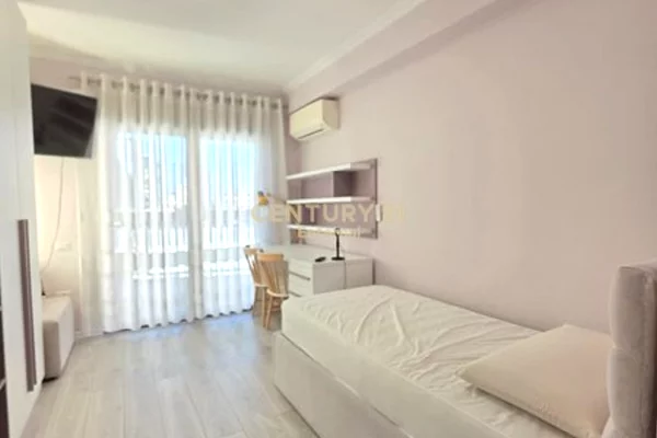 Shtepi me qera Apartament ne Tirane, 2+1, Mobilimi E mobiluar, Pagesa 1,500  Euro.