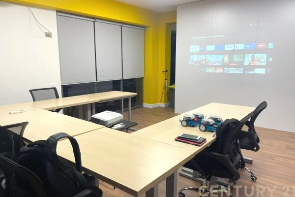 House for Rent 3+1 in Tirana - 1,100 Euro