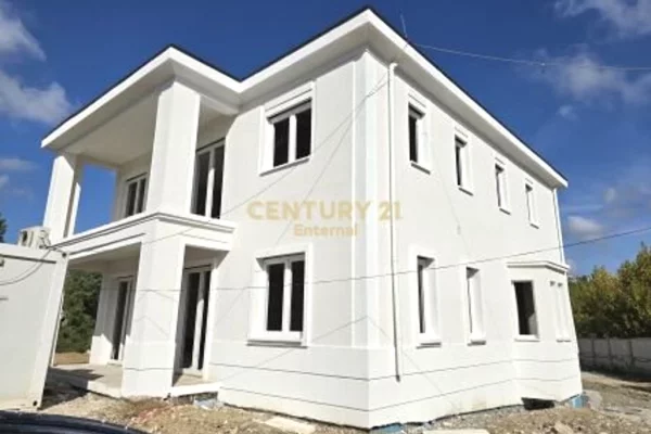 Casa in vendita 6+1 a Tirana - 1,350,000 Euro