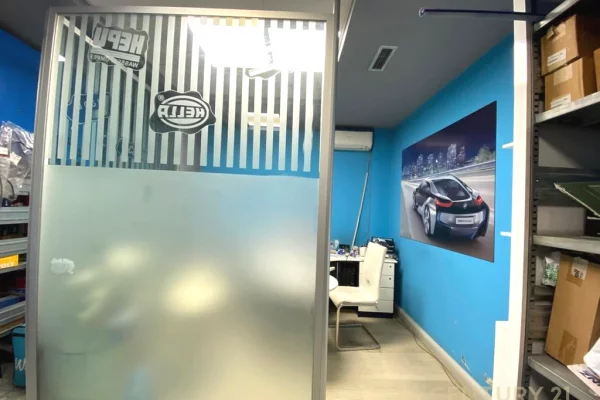 EXCLUSIVE ! LAPRAKE BUZE RRUGES KRYESORE SHESIM NJESI BIZNESI