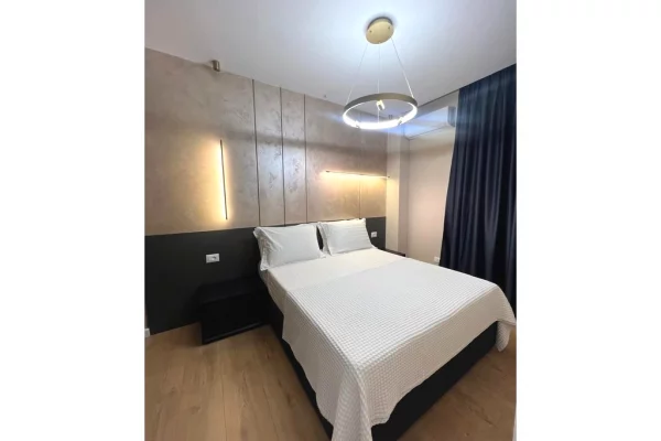 Shtepi me qera Apartament ne Tirane, 2+1, Mobilimi E mobiluar, Pagesa 1,650  Euro.