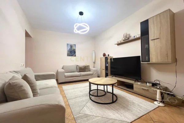 House for Rent 2+1 in Tirana - 700 Euro