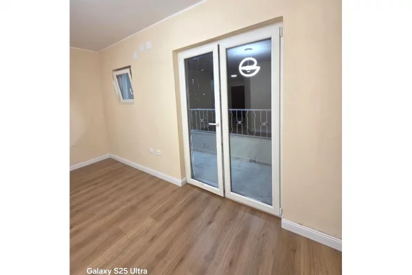 Appartamento in vendita a Tirana 2+1, Vuoto