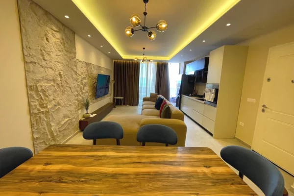 Appartamento in vendita a Santa Quaranta 3+1, Arredato