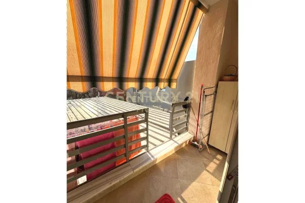 Appartamento in vendita a Tirana 2+1, Arredato