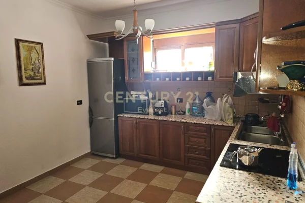 Casa in vendita 2+1 a Tirana - 240,000 Euro