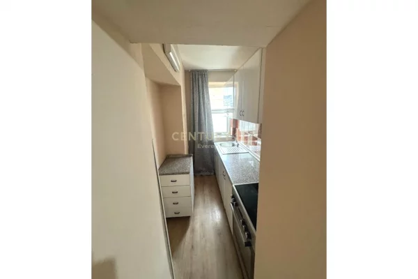 Shtepi me qera Apartament ne Tirane, 2+1, Mobilimi E mobiluar, Pagesa 550  Euro.