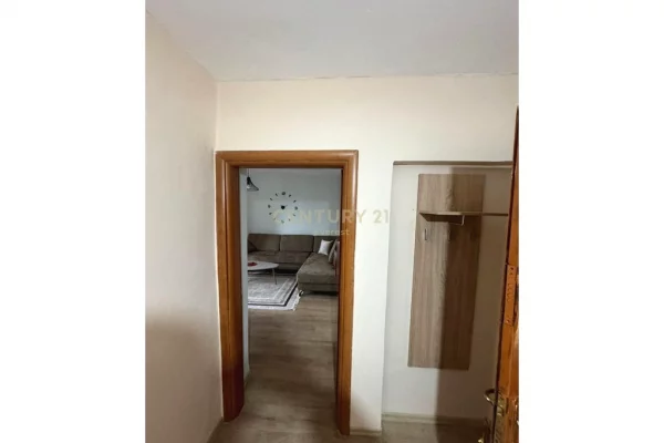 Shtepi me qera Apartament ne Tirane, 2+1, Mobilimi E mobiluar, Pagesa 550  Euro.
